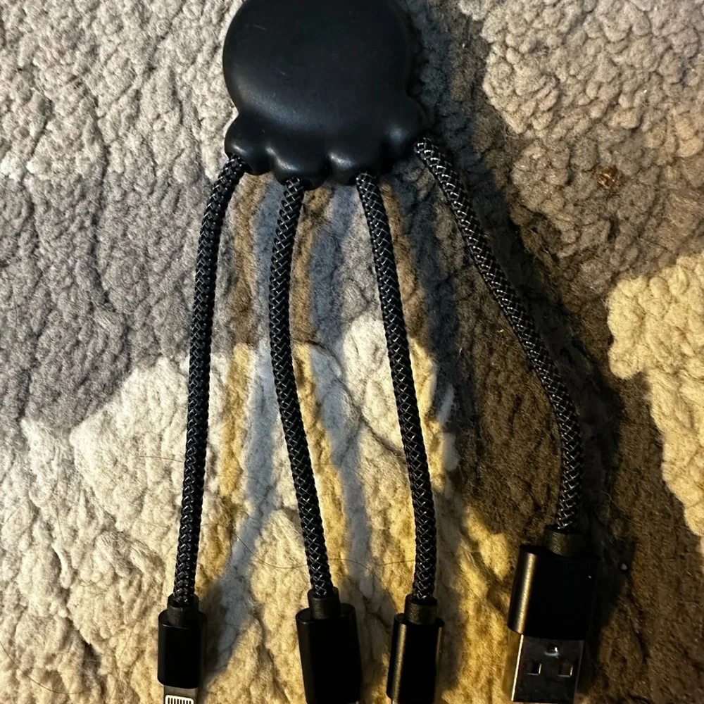 Octopus Universal Black Multi-Connector Charging Cable
